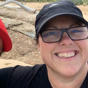 Meet your Posher, Robin